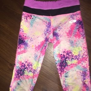 Color explosion exercise leggings size mm 7-8